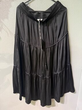 Joie Black Tiered A-Line Midi Skirt with Tassel Drawstring Waist